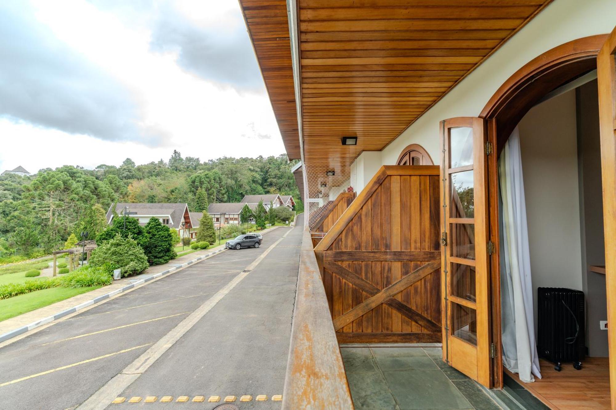 Mineir.inn | Piscina Aquecida E Lareira Na Serra Apartamento